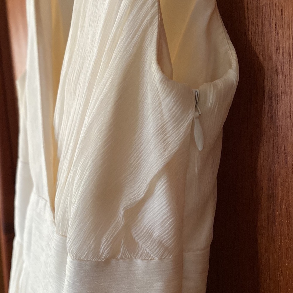 J Crew silk off white wedding dress. Size 6P. - Picture 4 of 12